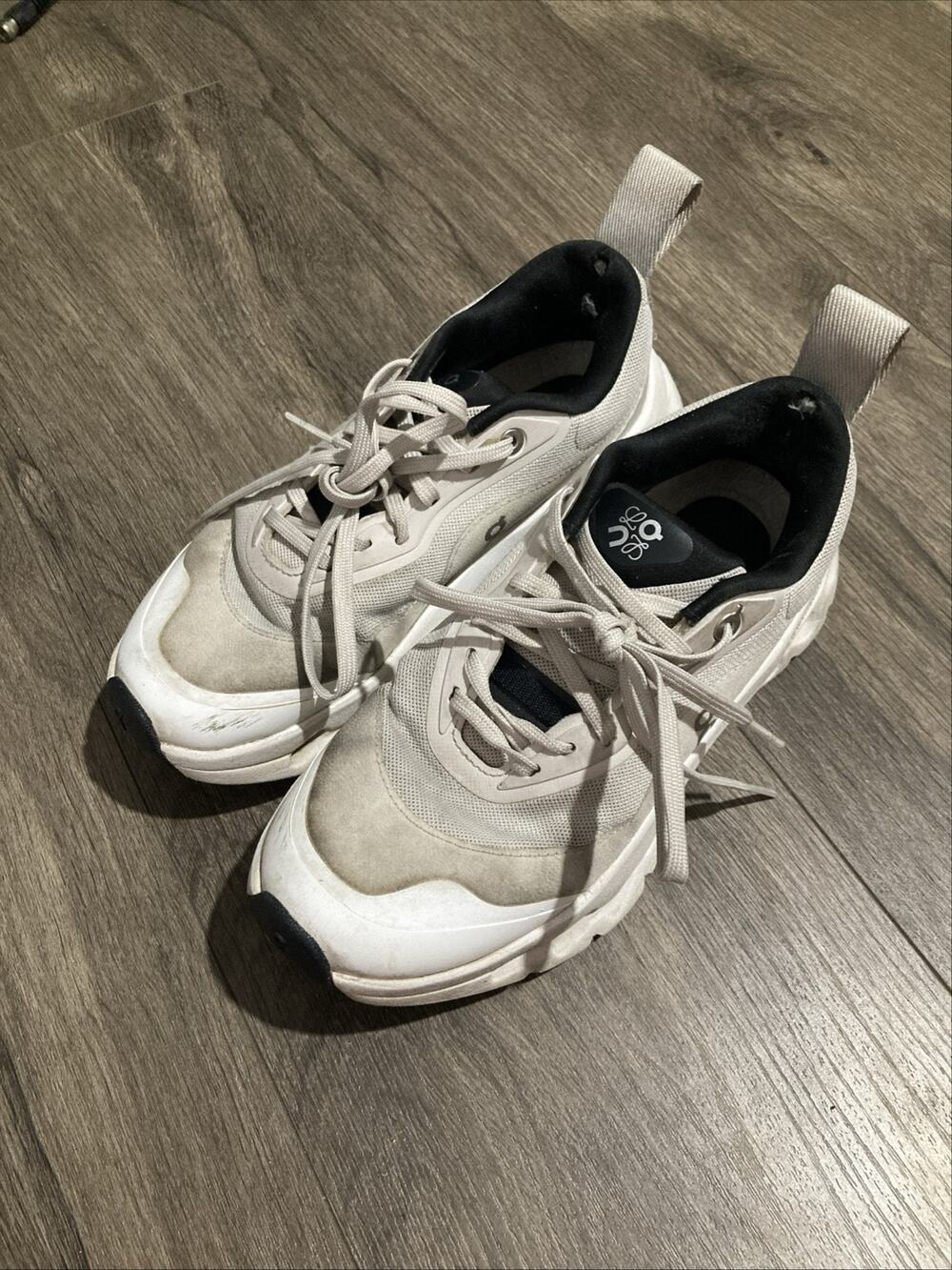 On Shoes Womens Size 5 Beige Cloudmonster X Loewe Sneaker Lightweight Cushioned